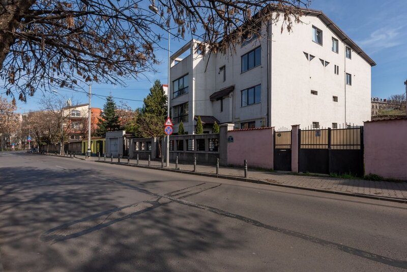Drumul Sarii, C-tin Marinescu, spatiu birou, Statia Metrou Orizont la 700 m.